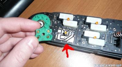 peugeot-lab.net - P1030810.JPG