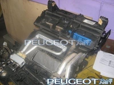 [Peugeot-Club.net] - Блок заслонок общий вид.JPG