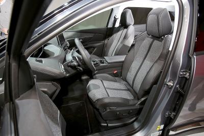 Peugeot-3008-2016.jpg