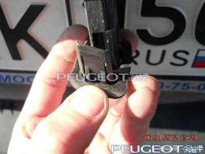 peugeot-lab.net - сам фонар.jpg