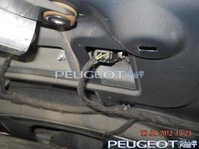 peugeot-lab.net - плафон из под обшив.jpg