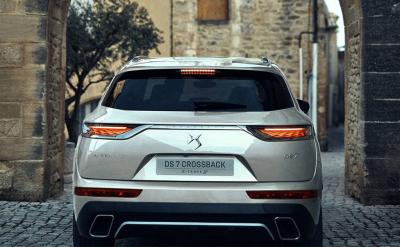 DS-7-Crossback-E-Tense-4x4-_2019-4.jpg