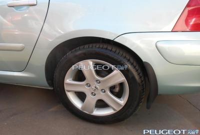 [Peugeot-Club.net] - Peugeot 6.JPG