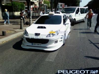 [Peugeot-Club.net] - peugeot407taxi412ht0.jpg